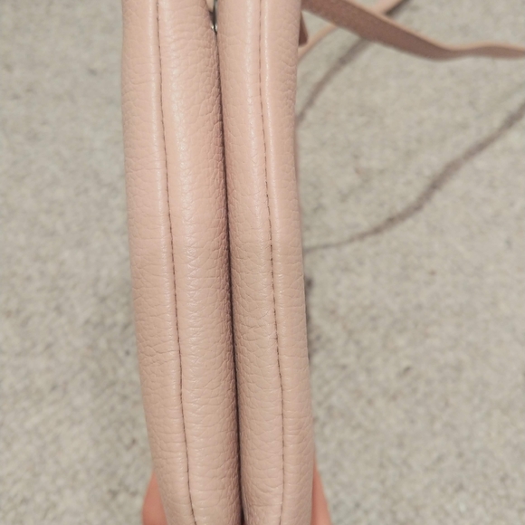 *SOLD* Coccinelle double zip crossbody bag - Picture 10 of 11